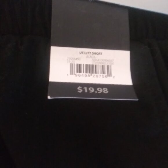 No Boundaries Men's size XL (40-42) black utility shorts - Picture 9 of 16